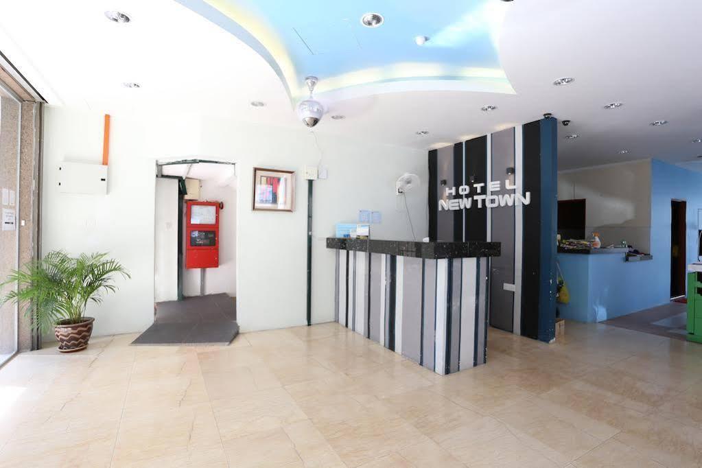 New Town Hotel Usj Sentral Subang Jaya Extérieur photo