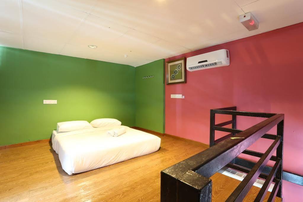 New Town Hotel Usj Sentral Subang Jaya Extérieur photo